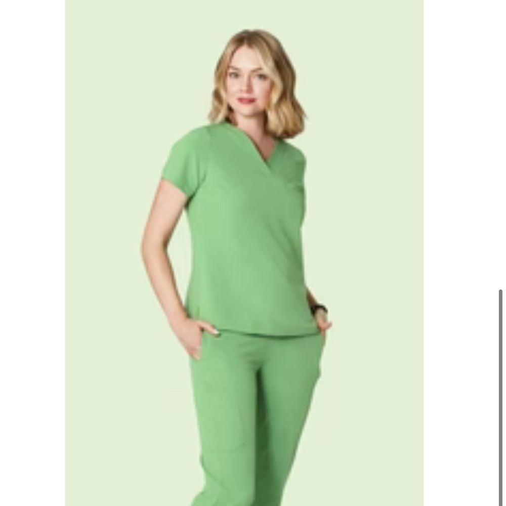 Scrub top